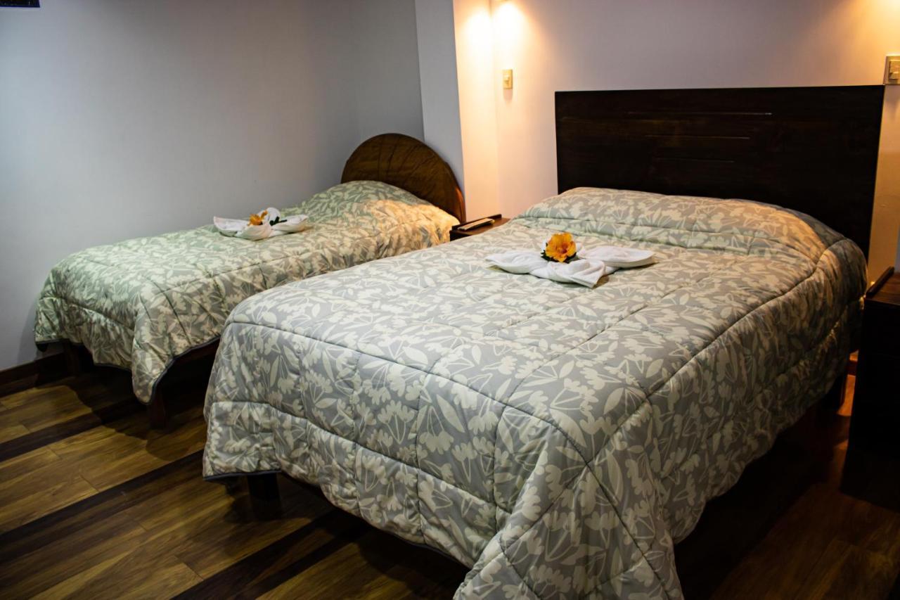 Hotel Los Laureles Calca Εξωτερικό φωτογραφία