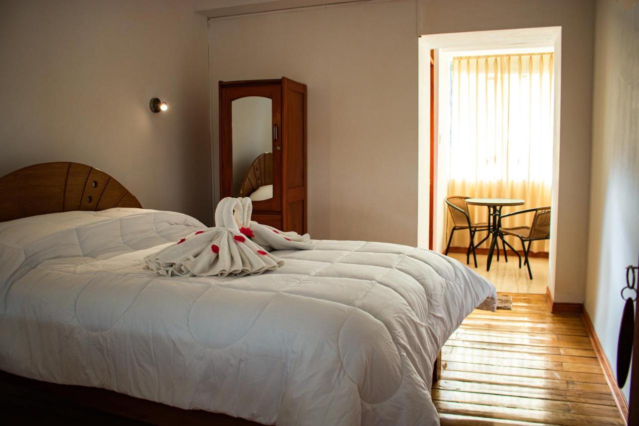Hotel Los Laureles Calca Εξωτερικό φωτογραφία