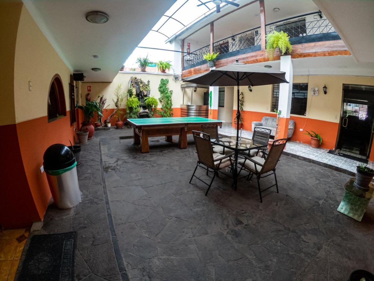 Hotel Los Laureles Calca Εξωτερικό φωτογραφία