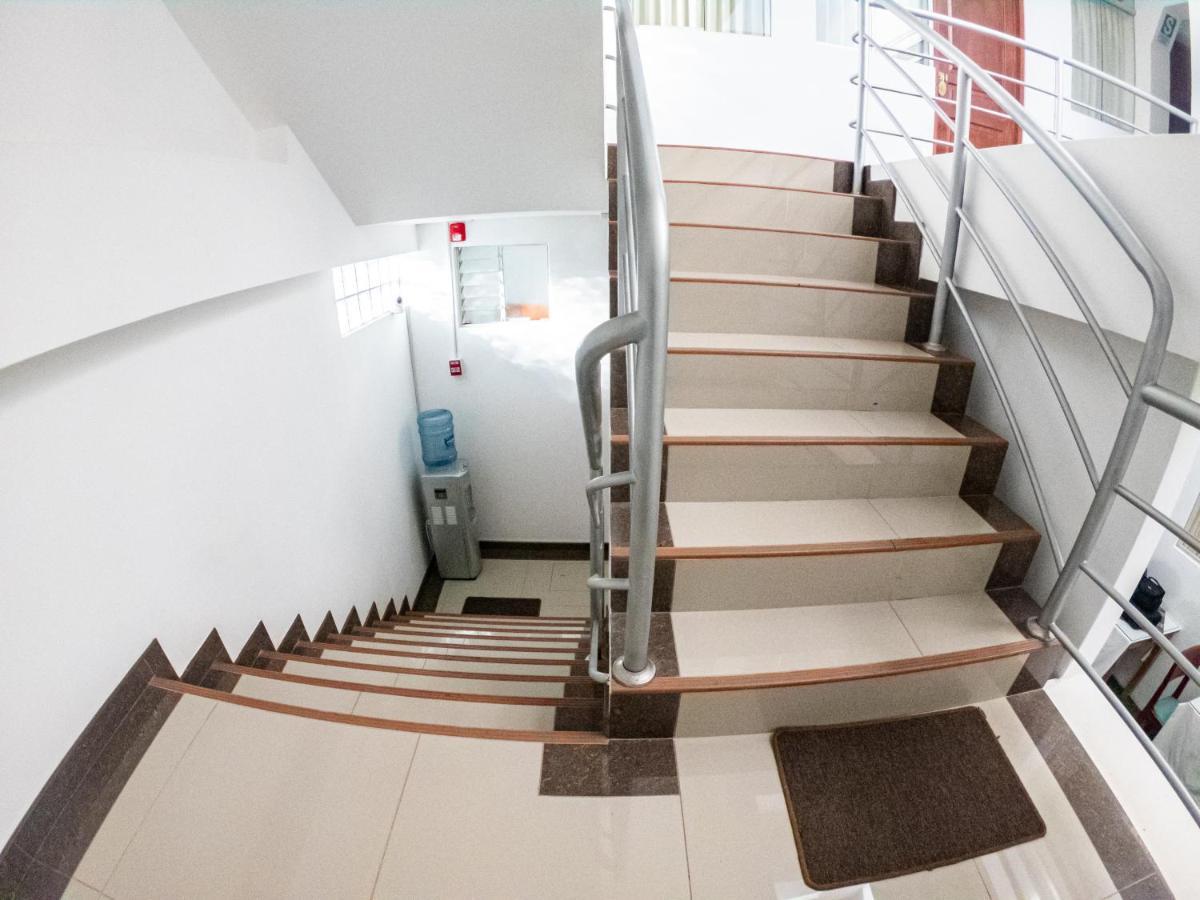 Hotel Los Laureles Calca Εξωτερικό φωτογραφία