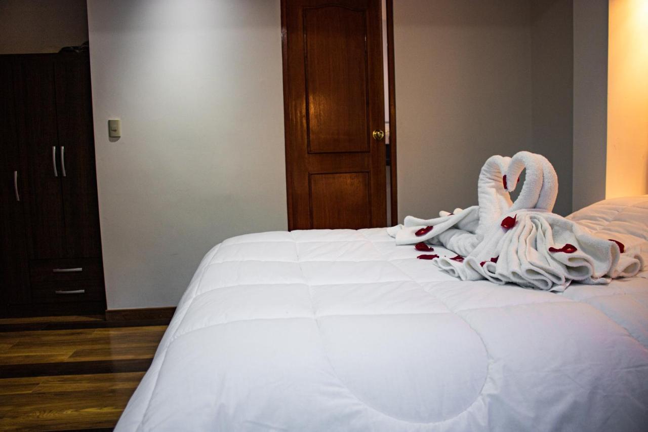 Hotel Los Laureles Calca Εξωτερικό φωτογραφία