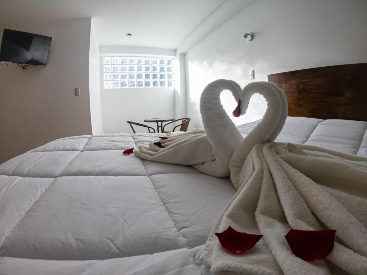 Hotel Los Laureles Calca Εξωτερικό φωτογραφία