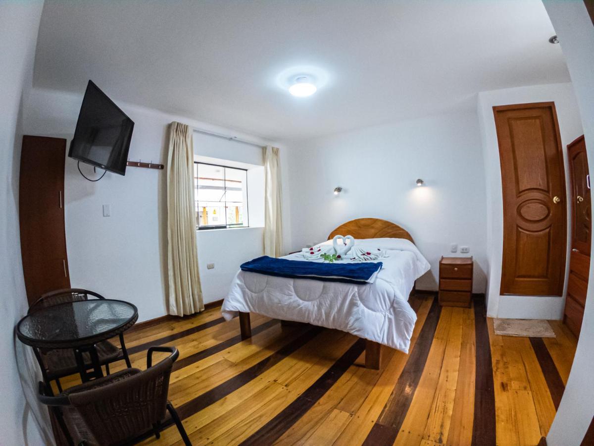 Hotel Los Laureles Calca Εξωτερικό φωτογραφία